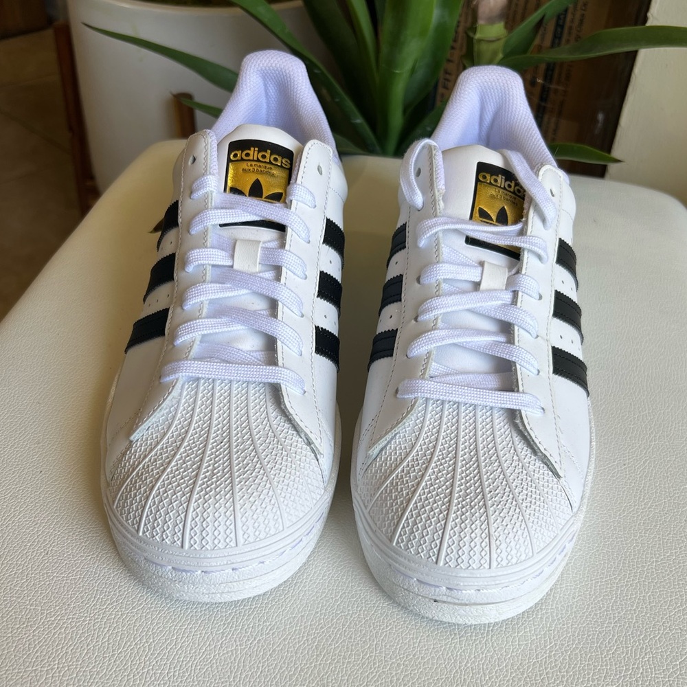 ADIDAS SUPERSTAR ADV Sneakers Size 11 NWOT